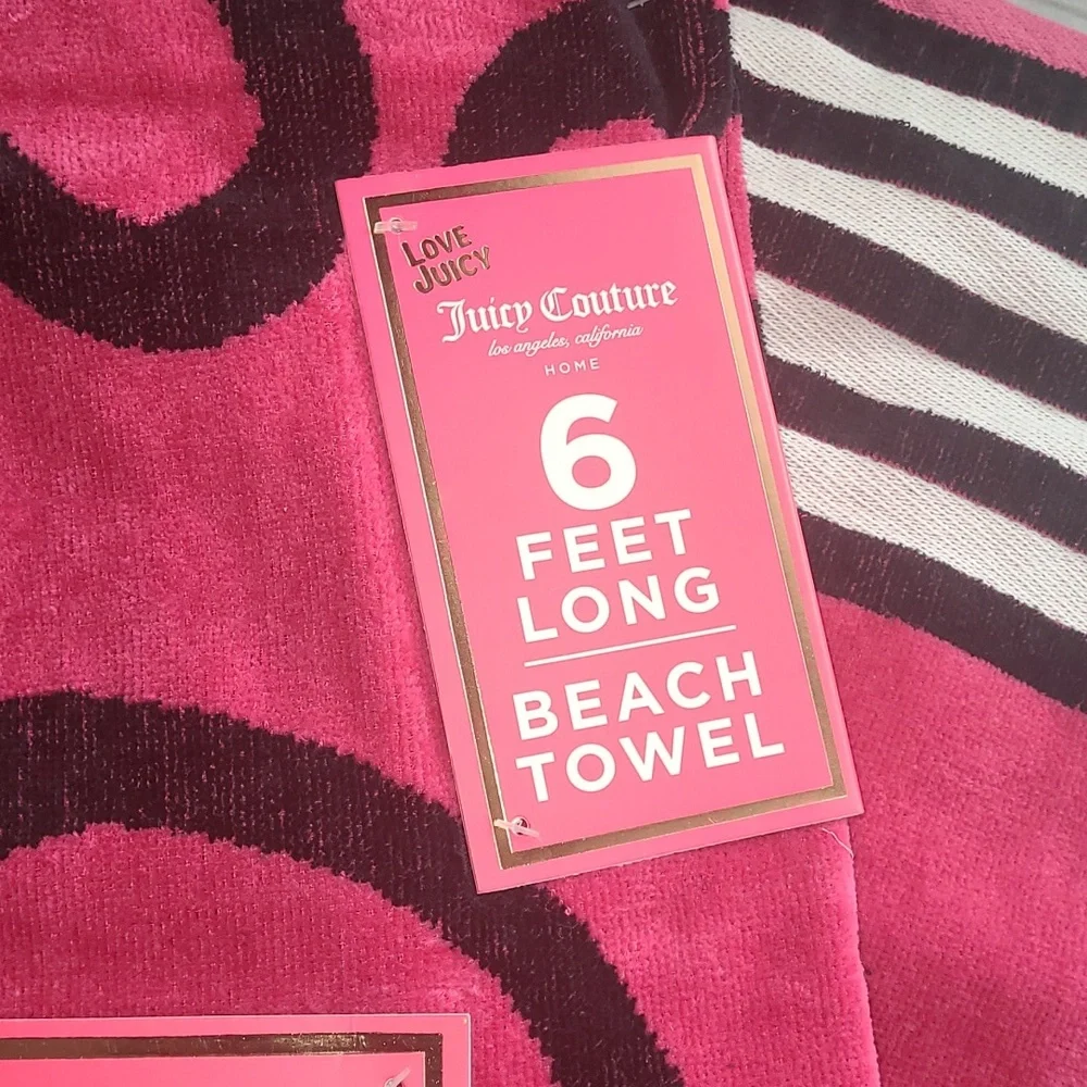 Juicy Couture Fuschia and Black Towel - 40x72